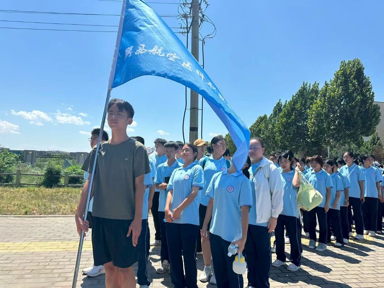 「逐梦蓝天，医路启航」——陕西航空医科职业技术学校迎新晚会成功举办